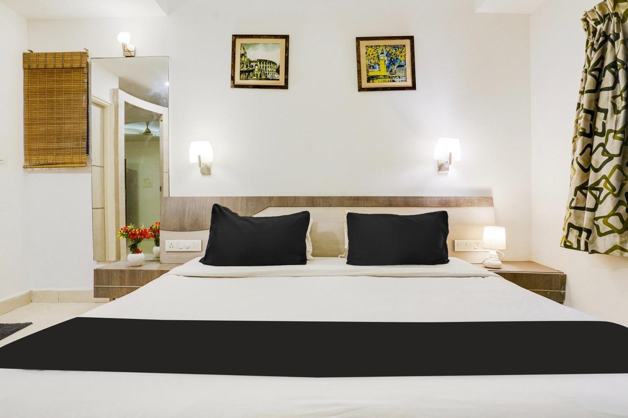 Super Townhouse Calangute - Baga Circle Formerly Park Avenue エクステリア 写真